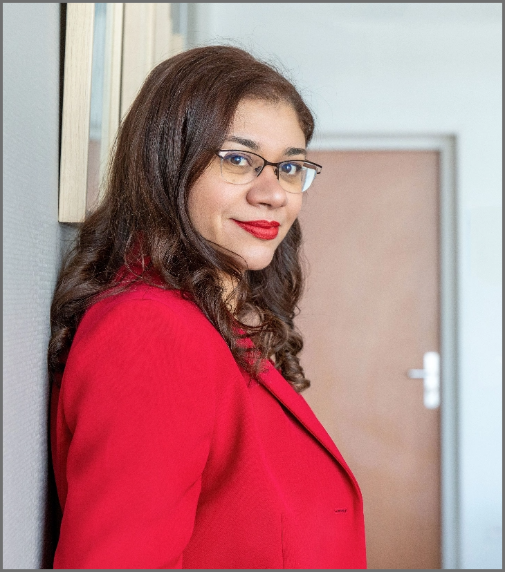 Andrea Cynthia Santos